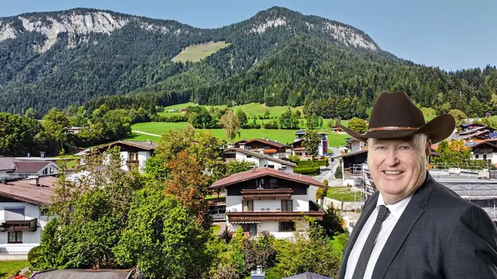Älteres Mehrfamilienhaus auf großem Grundstück in Toplage in Söll