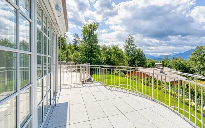 Eckreihenhaus-Salzburg-Parsch-Terrasse