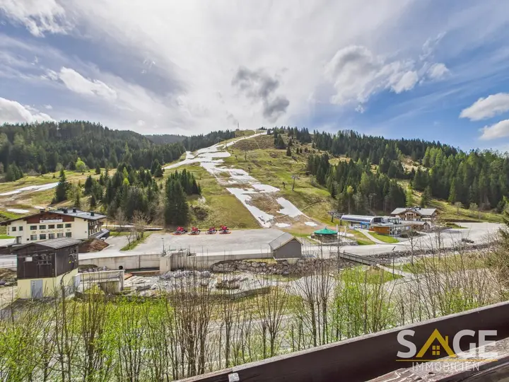 wenige Schritte von der Piste