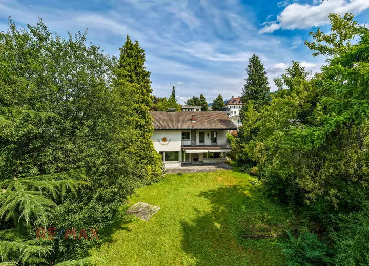 Haus-Gartenansicht