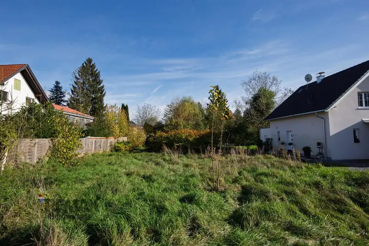 Grundstück Ansicht vorne