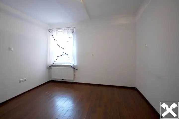 Schlafzimmer / Büro
