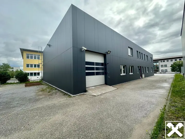Gewerbe-Liegenschaft