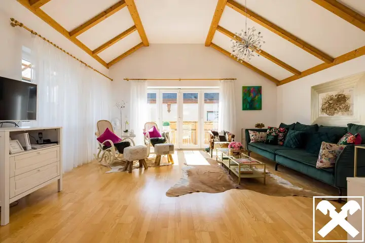 Wohnzimmer DG