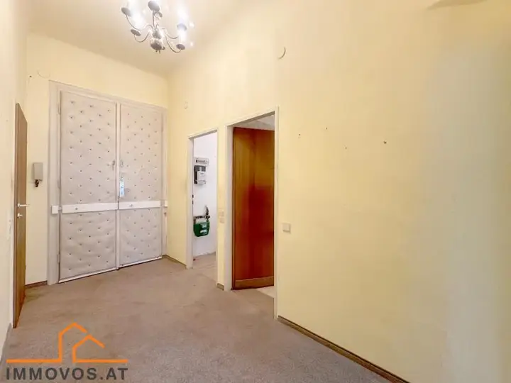1 Vorzimmer1.jpg