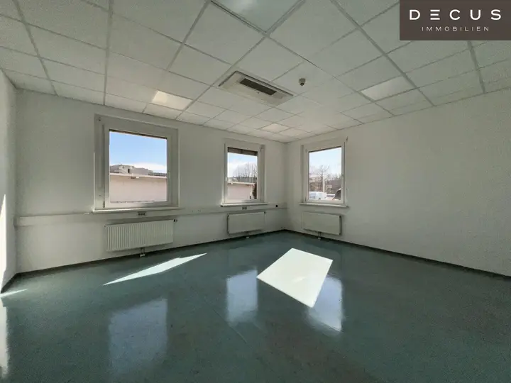 Büro- oder Ordinationsraum
