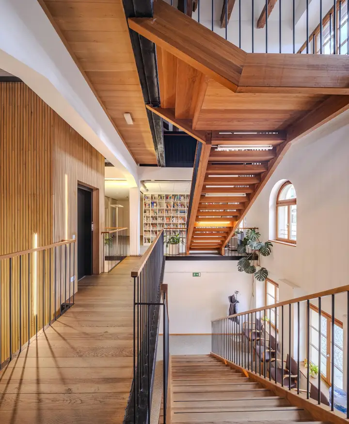 Offene Treppe mit Charme