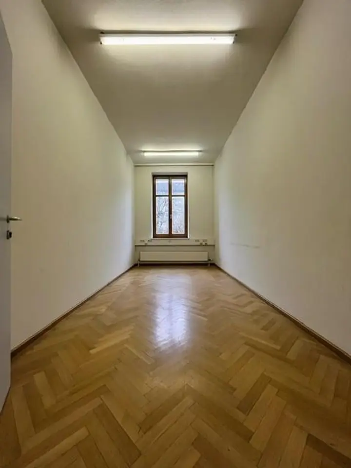 Büro 15 m²