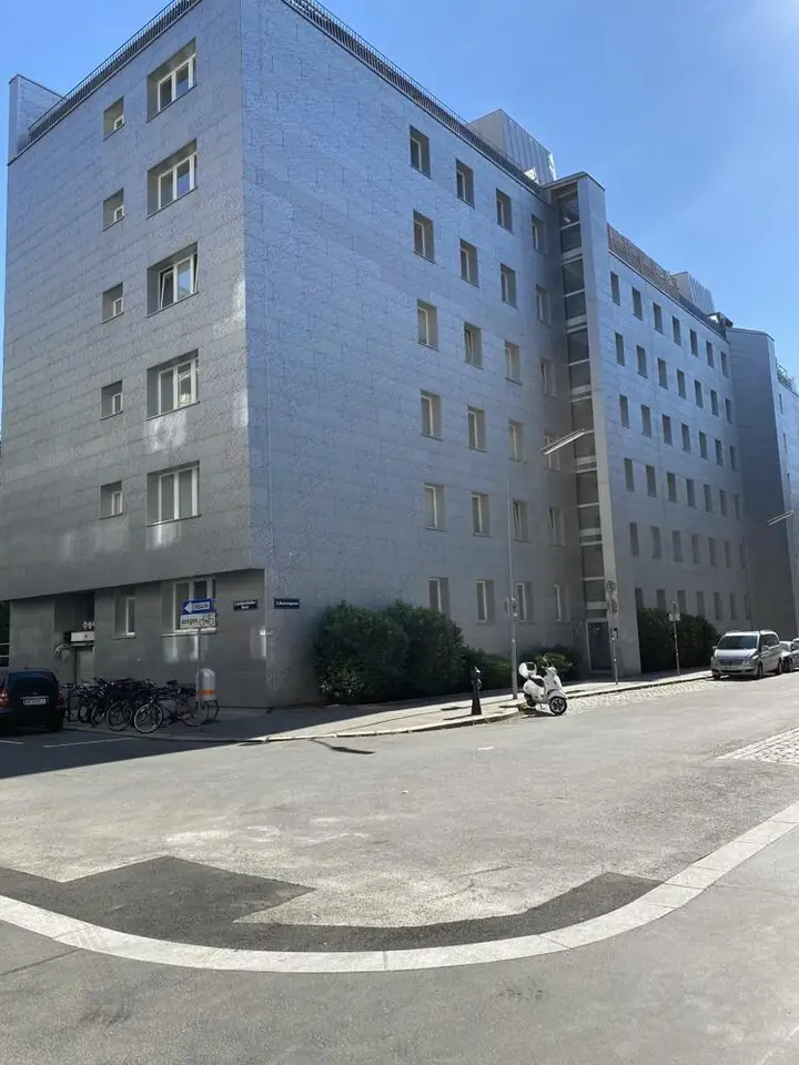 860ecc68-a096-456b-a560-25275e9ac26d.jpg