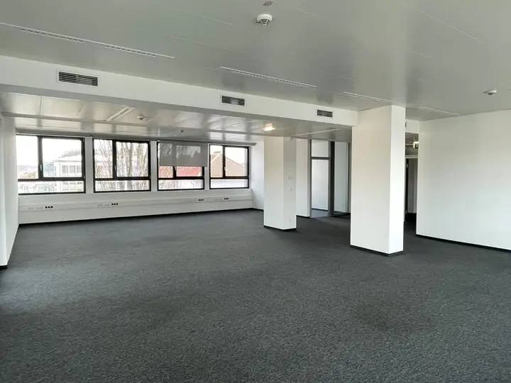 08_Büro_5.OG_Büro_Ansicht V bearbeitet
