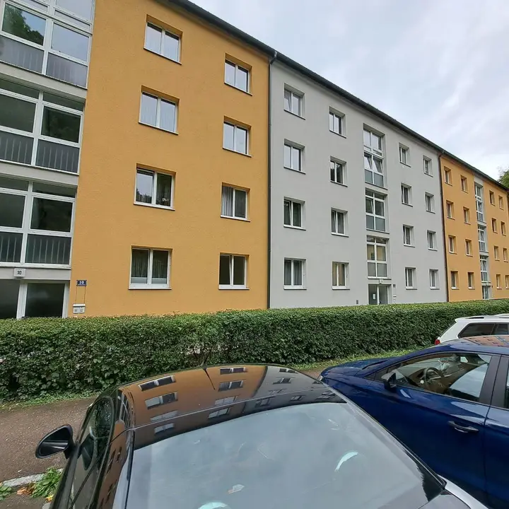 Straßenansicht