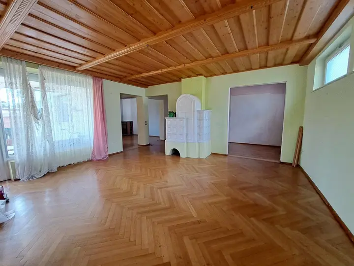 Wohn-/Esszimmer