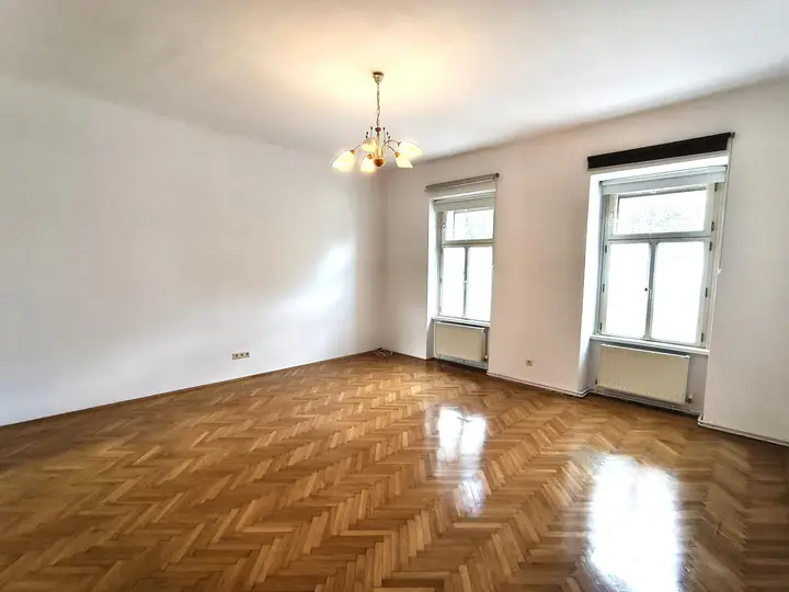 Wohn-/Esszimmer