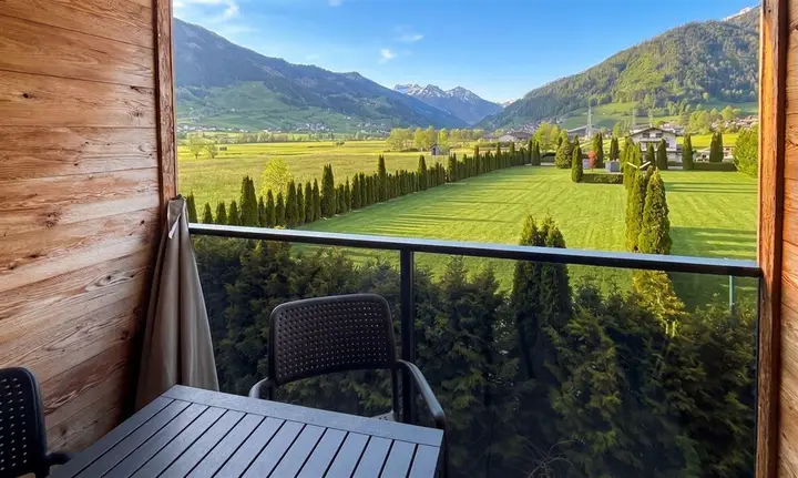 matrei-balkon-aussicht-sommer-1348-gross