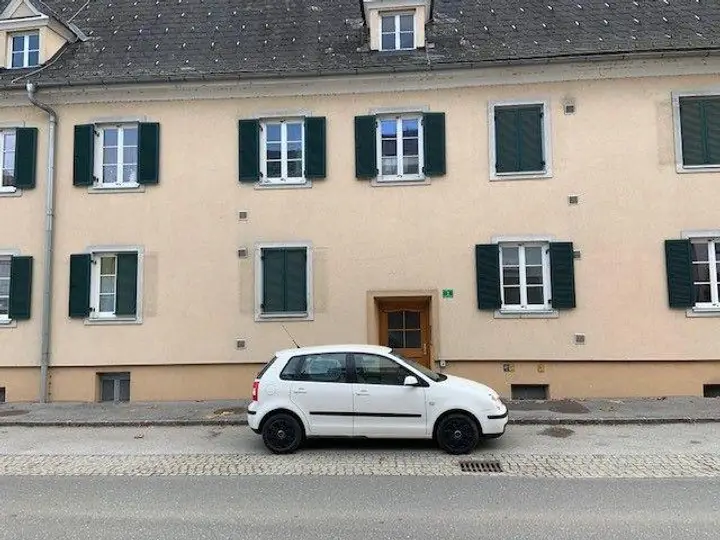 totibi saba 3499 UntererMarkt2 Hauseingang.jpg