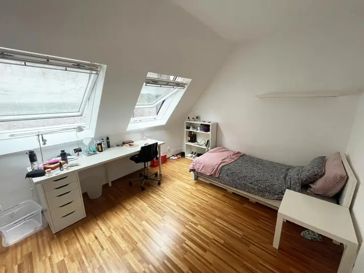 Zimmer 1 (frei)