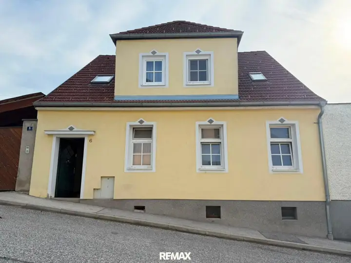 Haus Front 2