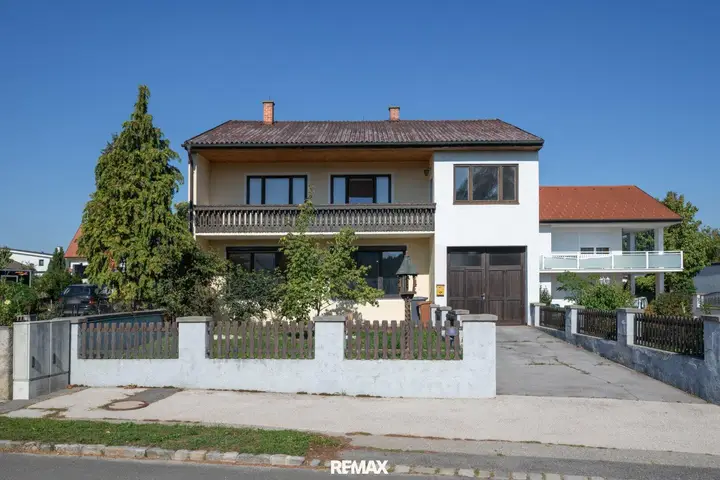 Haus - Vorgarten