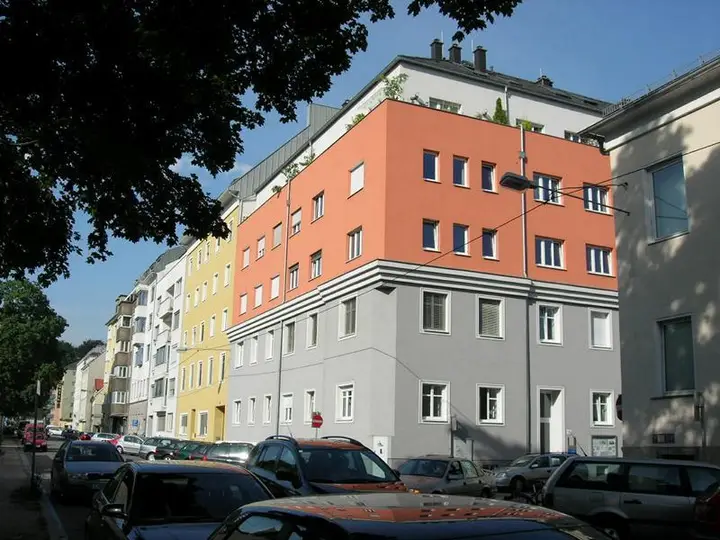 Tegetthoffstraße 44 - Ecke Weingartshofstraße 18