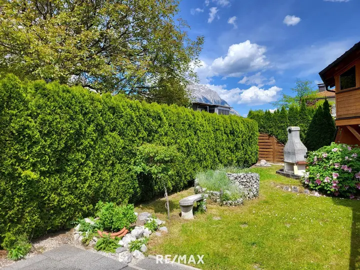 sonniger Garten