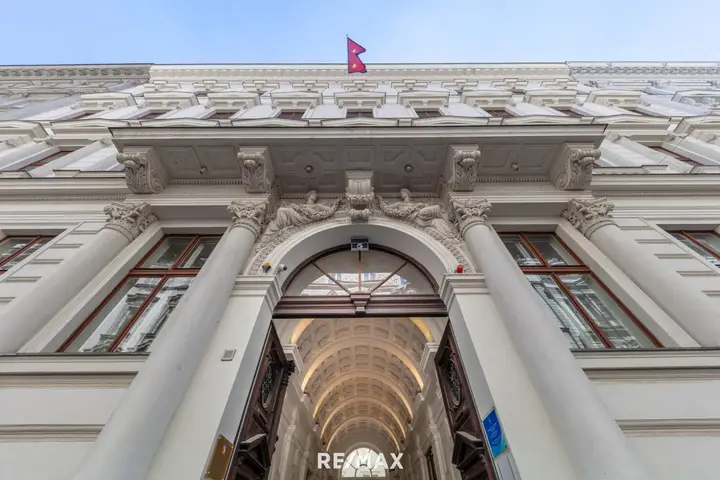 Herrschaftliche Fassade im Botschaftsviertel
