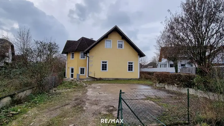 Mietwohnhaus