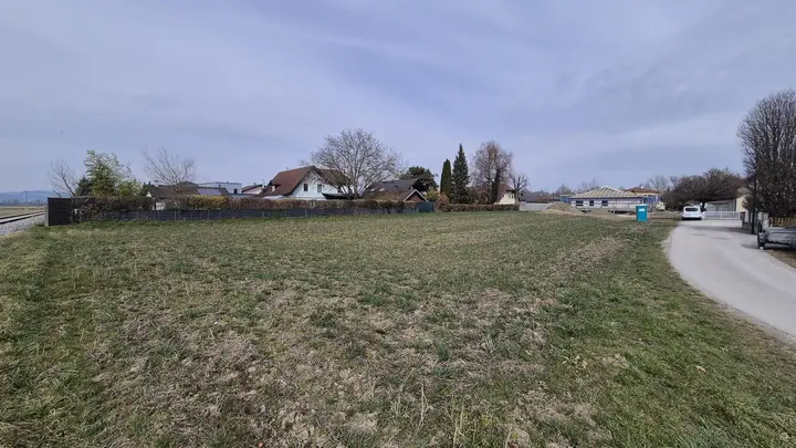 Liegenschaft 2