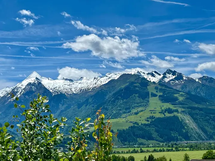 Blick vom Grundstück in die Hohe Tauern