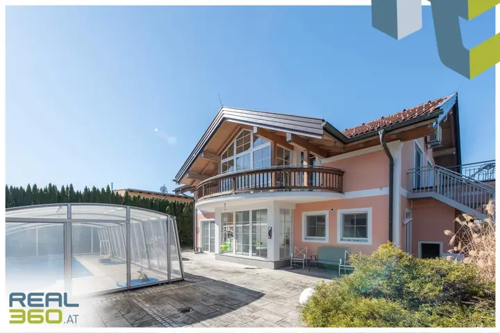 Garten mit Pool