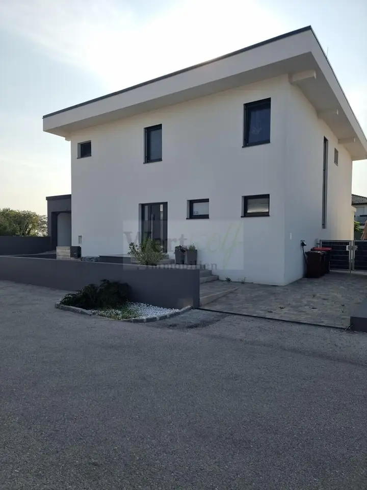 Haus Außenansicht