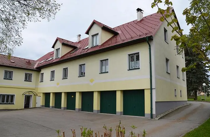 Wohnhausanlage 2 in Hirschbach