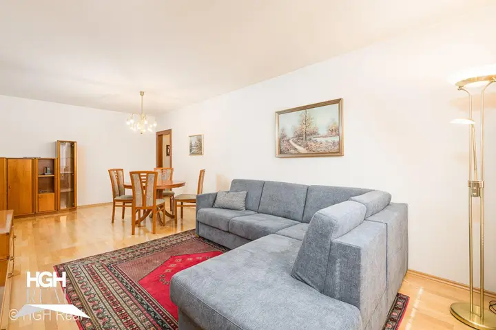 Gemütliche Wohnung im Eigentum mit Lift und guter Verkehrsanbindung
