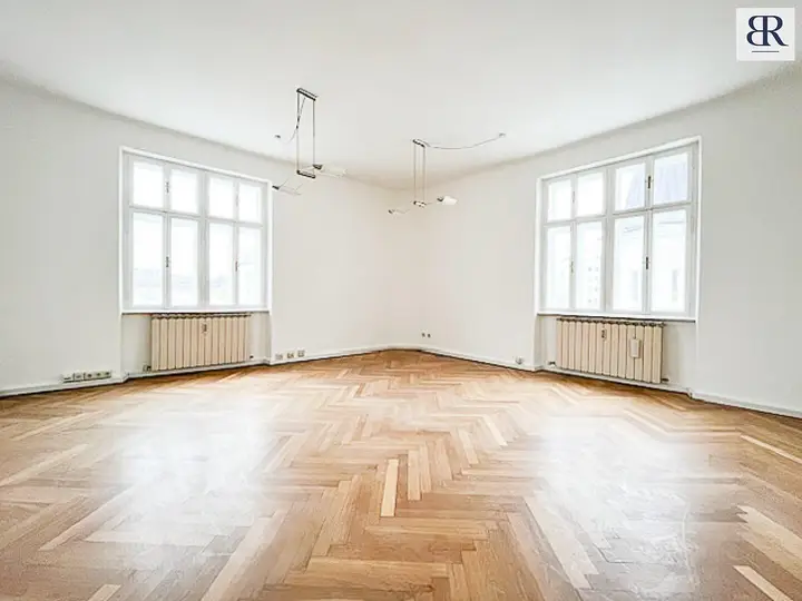 helle Räumlichkeiten