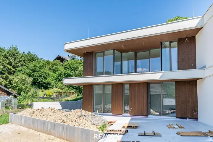 Mansardenwohnung im Stil eines Hauses