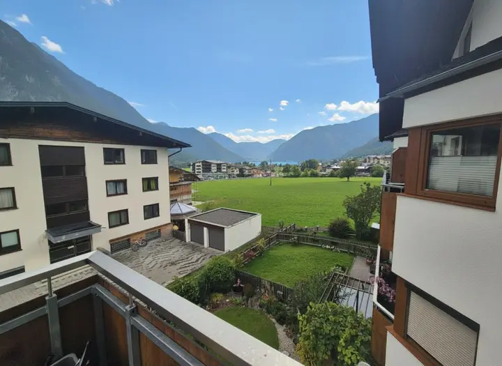 Balkon mit Seeblick