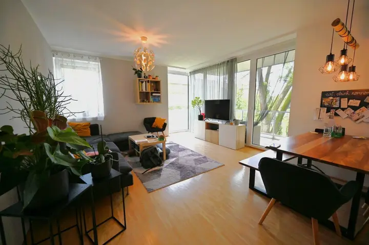 Wohn/Esszimmer
