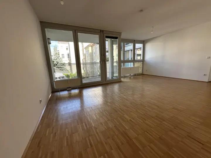 Wohnbereich mit Loggia