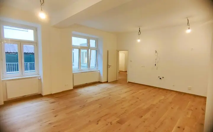 Top sanierte Räumlichkeiten