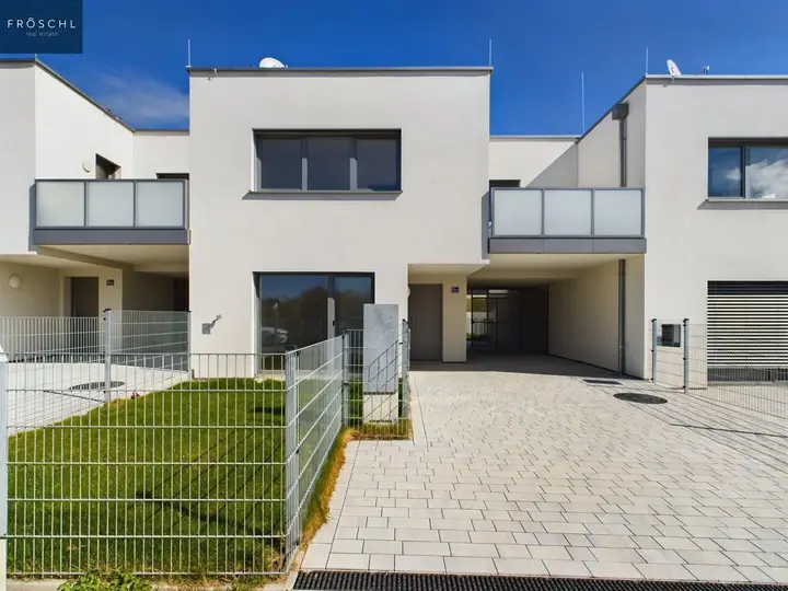 Reihenhaus 6 Straßenansicht 1