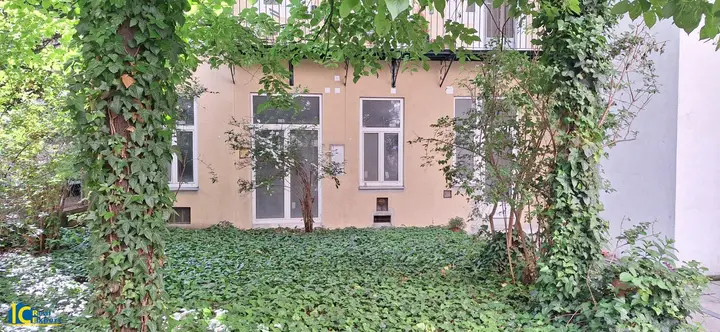 Atelier mit Garten