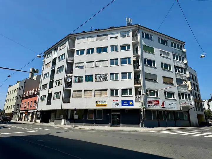 Gebäude