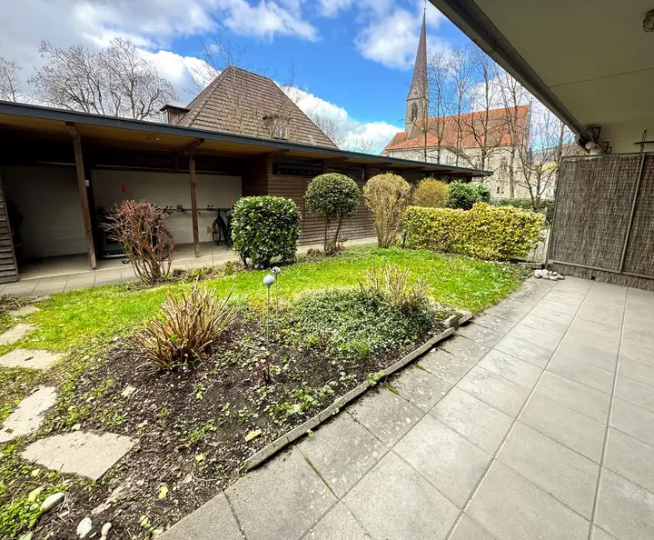 Terrasse und Garten
