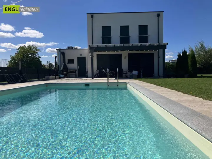Haus mit Pool