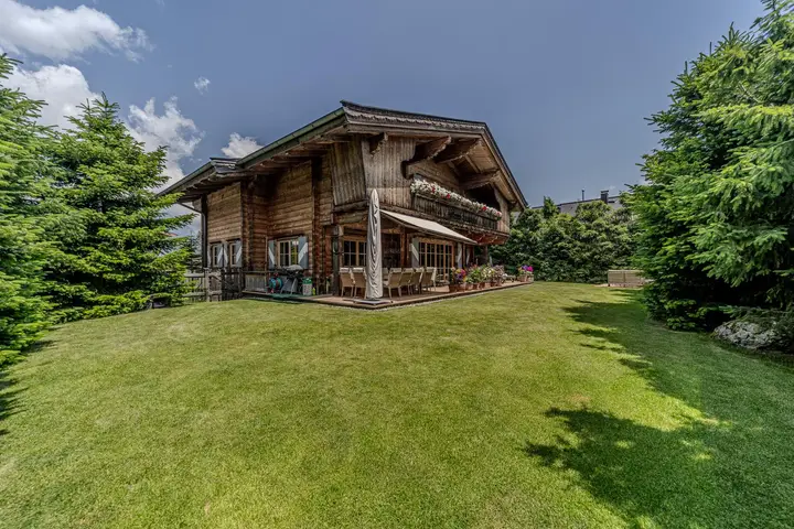 _22A0451-HDR