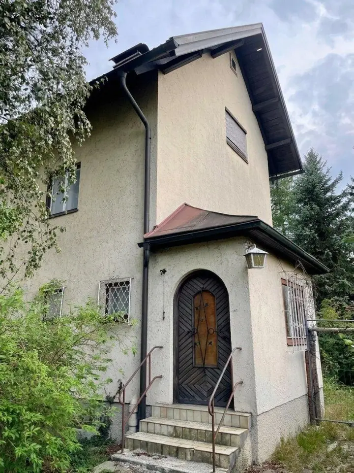 schmucke Architektur