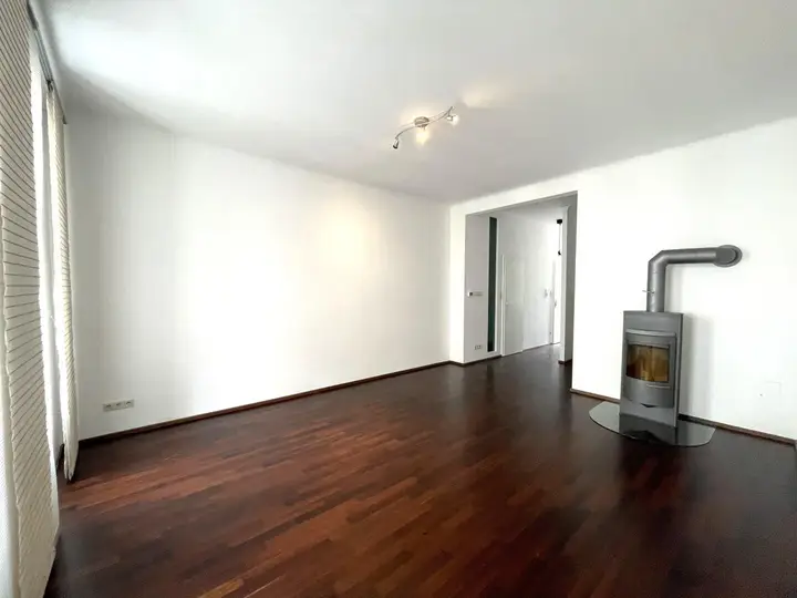 Wohnbereich mit Kamin