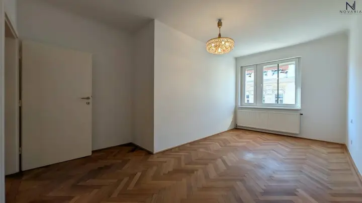 Schlafzimmer groß