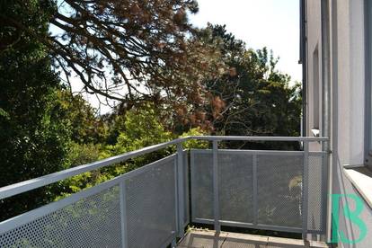 Entzückende Balkonwohnung mit eigenem Garten am Heuberg! Grünruhelage!