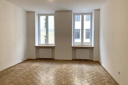 Erstbezug nach Sanierung- 3 Zimmer Wohnung nähe Süd Tiroler Platz