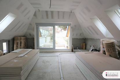 Bezaubernde Dachgeschoßwohnung mit Terrasse und Weitblick